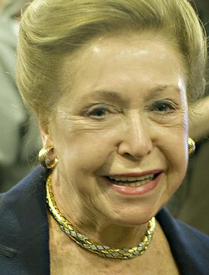 475px-MaryHigginsClark[1]