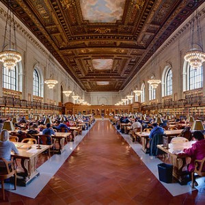 700px-NYC_Public_Library_Research_Room_Jan_2006[1]