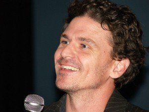 800px-Dave_Eggers_by_David_Shankbone