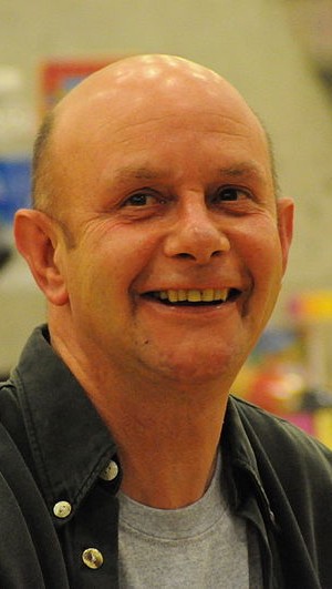800px-Nick_Hornby_01