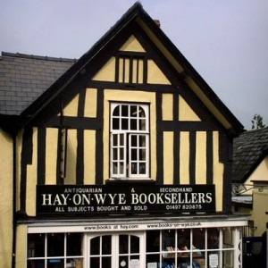 400px-Hay-On-Wye_Booksellers_-_geograph.org.uk_-_235428