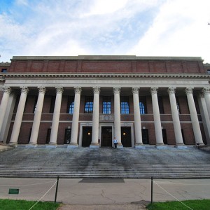 800px-Widener_library_2009