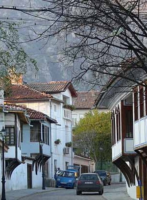 450px-Karlovo-imagesfrombulgaria