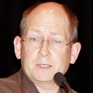 452px-Stephen_Baxter_2005