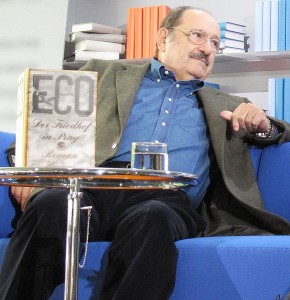 579px-Frankfurter_Buchmesse_2011_Umberto_Eco