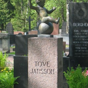 450px-Grave_of_Tove_Jansson_at_Hietaniemi