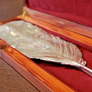 feather-box-1