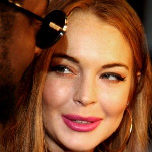 486px-Lindsay_Lohan_(Headshot)