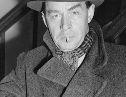 428px-Bundesarchiv_Bild_183-K1018-513,_Erich_Maria_Remarque