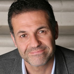 1-Khaled-Hosseini-c-Elena-Seibert