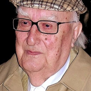 421px-Andrea_Camilleri_2010_by_Marco_Tambara