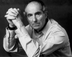 758px-PhilipRoth-300x237