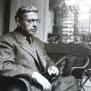 640px-Jean-Paul_Sartre_FP