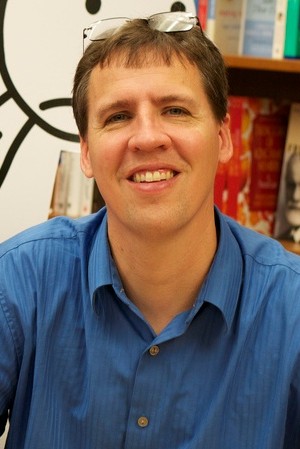 Jeff_Kinney_Book_Signing,_November_2011_(1)