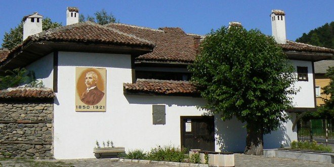 1024px-Berkovitsa-IVHM