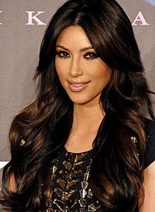 220px-Kim_Kardashian_2011