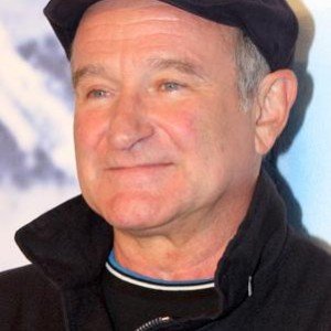 Robin_Williams_2011a_(2)