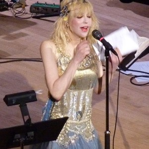 640px-Courtneylovecarnegiehall2009