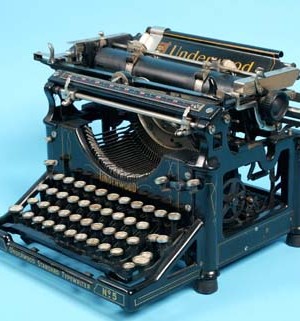The_Childrens_Museum_of_Indianapolis_-_Typewriter