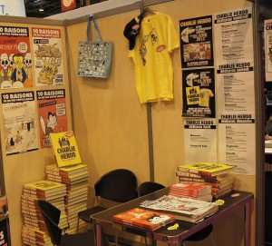 Stand_Charlie_Hebdo_salon_du_livre_2012