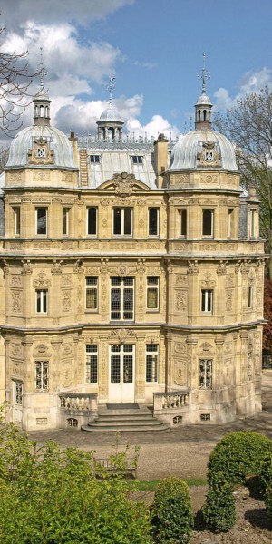 Maison_Dumas_Château_de_Monte-Cristo_01