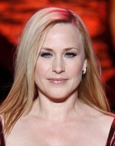 Patricia_Arquette_at_Heart_Truth_2009_(cropped_2)