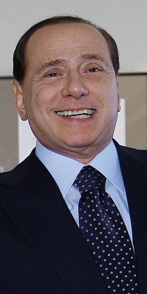 Silvio_Berlusconi_in_Japan