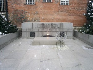 1280px-Unknown-soldier-monument