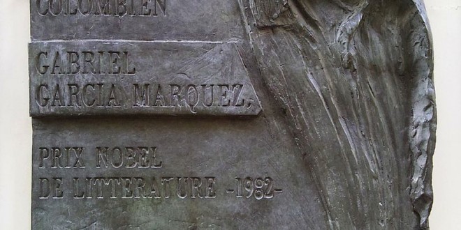 Gabriel_García_Márquez_plaque_-_Rue_Cujas,_Paris_5