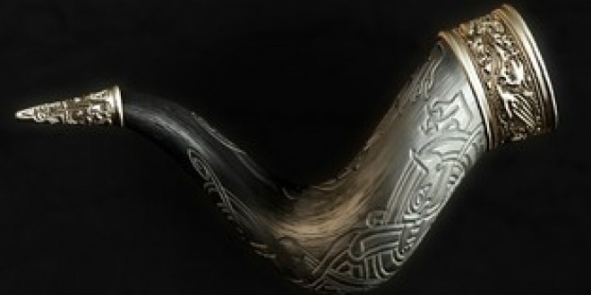 o-READ-WINDS-OF-WINTER-facebook