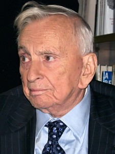 800px-Gore_Vidal_3_Shankbone_2009_NYC_cropped