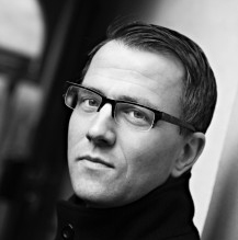 Enger-Thomas-217x3001