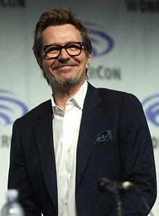 Gary_Oldman_by_Gage_Skidmore