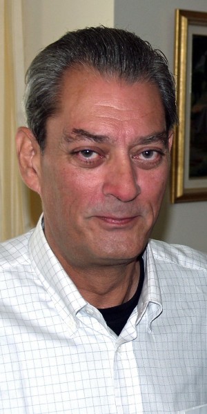 800px-Paul_Auster_in_New_York_City_2008