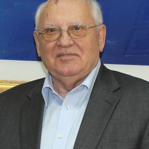 800px-Mikhail_Gorbachev_-_May_2010