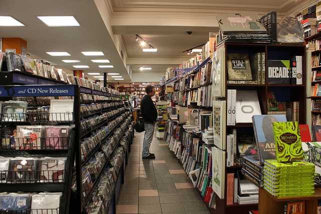 readings-carlton-snipergirl