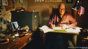 roald-dahl-writing-hut-300x169