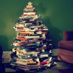 book-christmas-tree-9