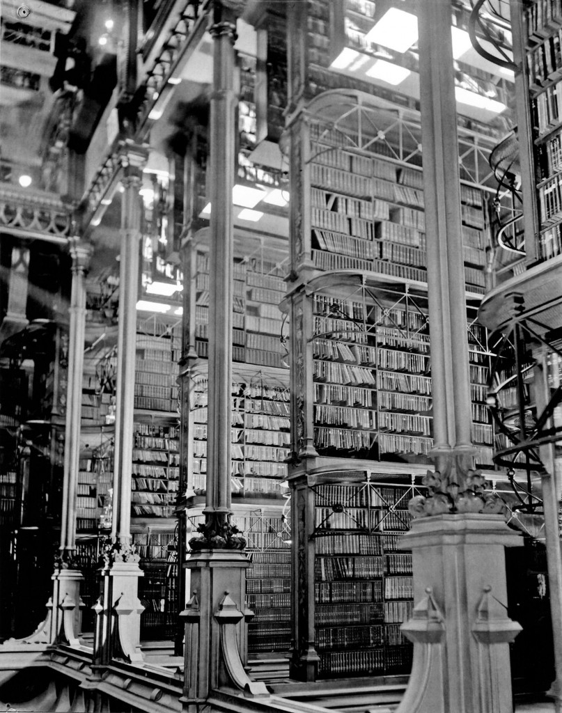 Library e