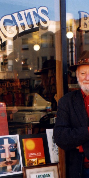 lawrence-ferlinghetti-outside-city-lights-bookstore-stacey-lewis-1