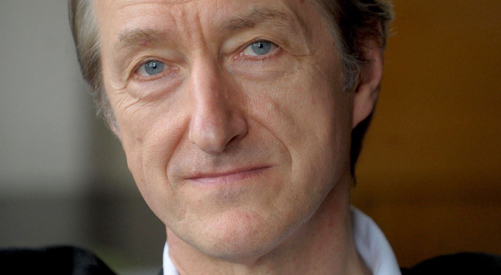 ORIGINAL-julian-barnes-01