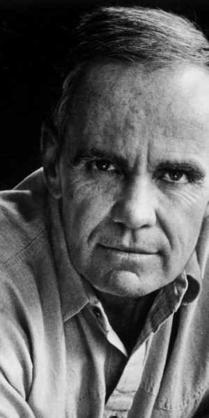 9ad8c925dbec77dd3ca03f972f4d86a3