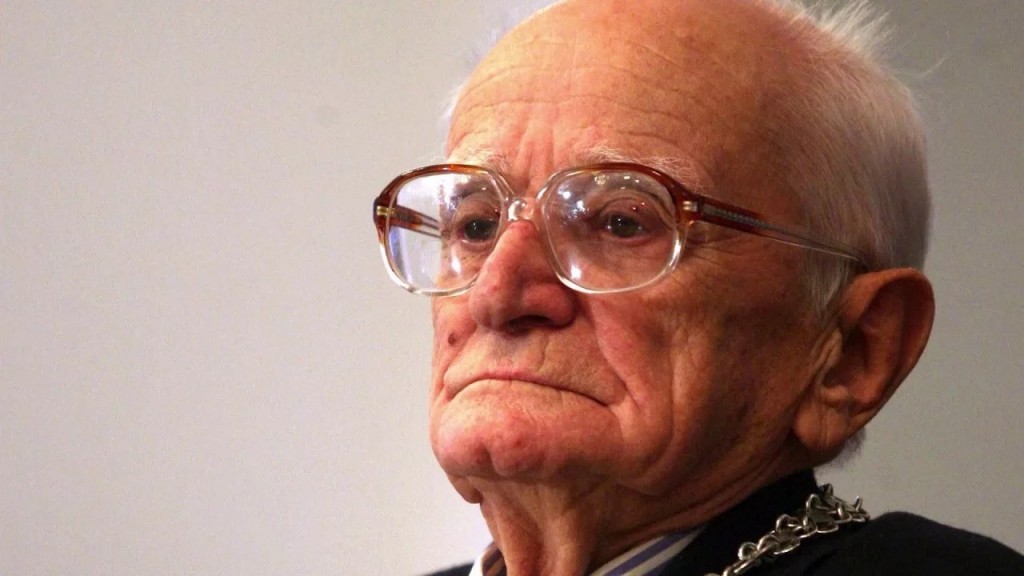 valeri-petrov-samonadeyani-samozvanczi-se-nadprevarvat-koj-sthe-bade-po-kraen-v-prinosa-si-kam-novoto-trupane-na-greshki-i-gluposti-01-ezgif.com-webp-to-jpg-converter