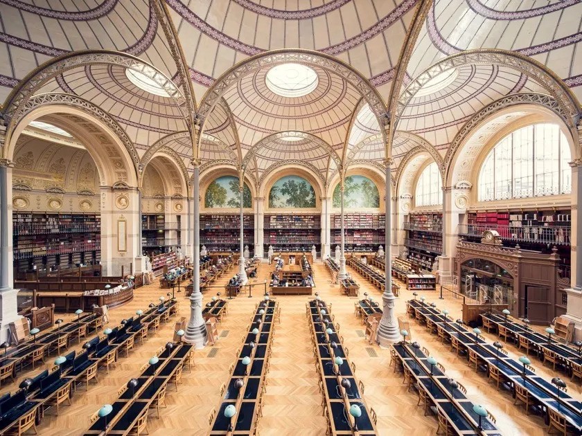 National-Library-of-France-ezgif.com-webp-to-jpg-converter