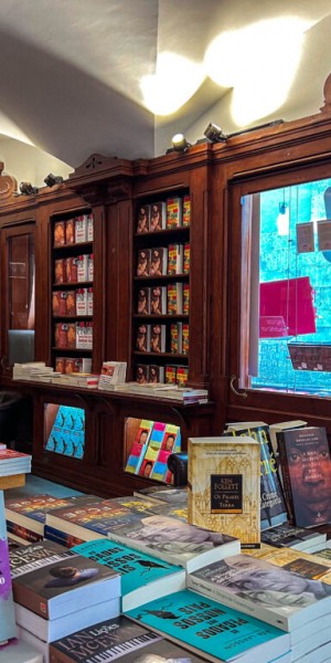 Livraria-Bertrand-lisbon-1024x768