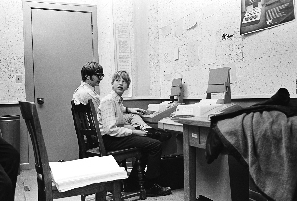 Paul_Allen_and_Bill_Gates_at_Lakeside_School_in_1970