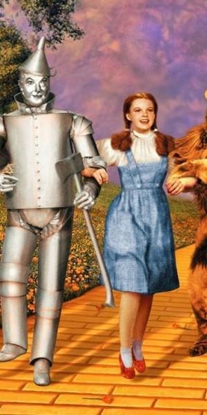 oz-wonderful-mgm-alamy.jpg__1400x739_q85_crop_subsampling-2